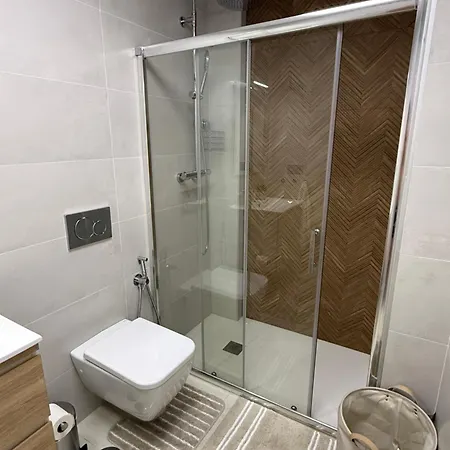 Exclusive Luxury *